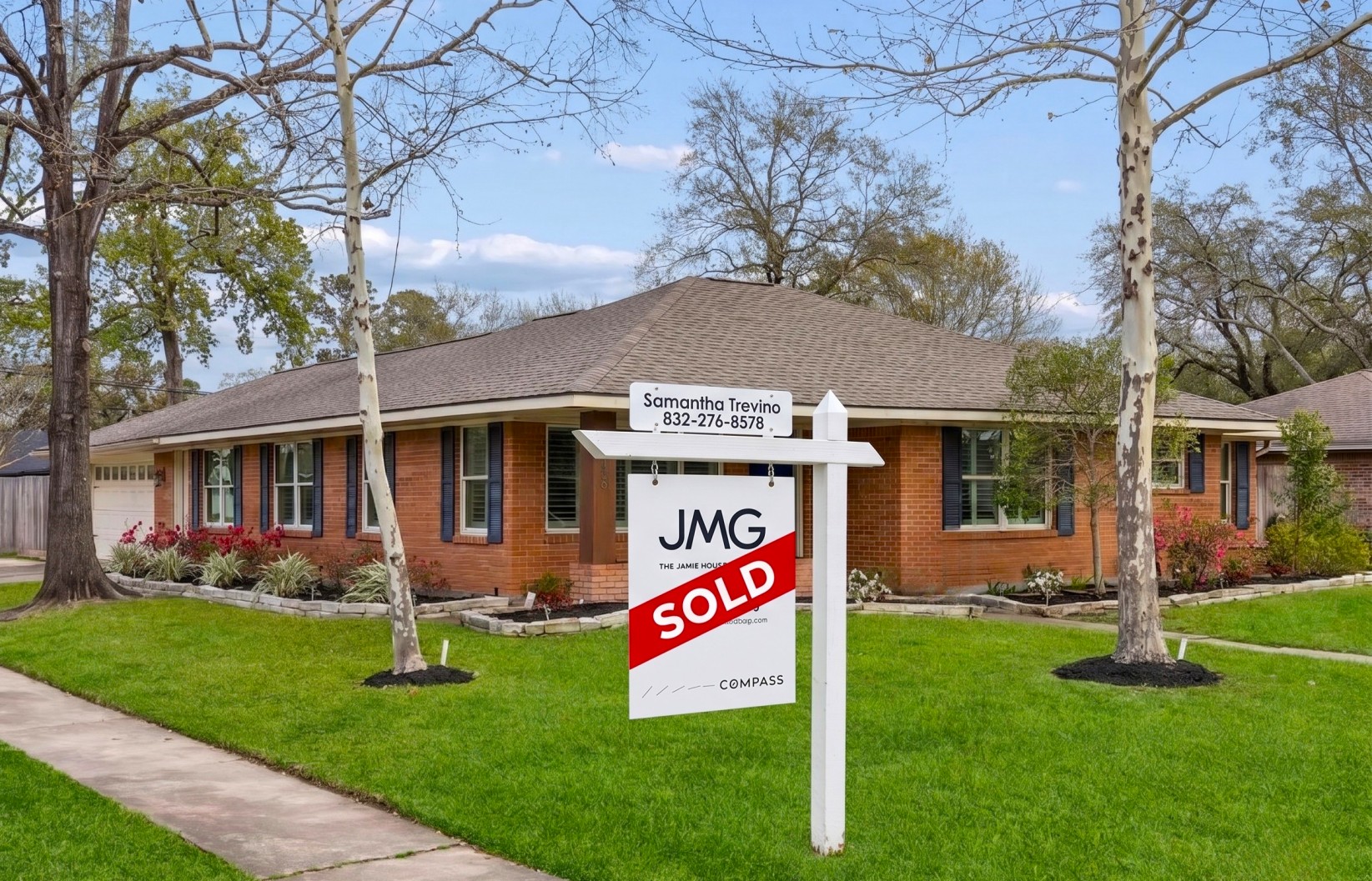 ricing your Houston home right — a Houston home with a Sold sign in the front yard after a fast sale