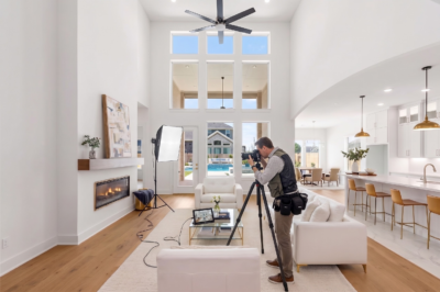 Professional photographer working to market your Houston home in Houston, TX